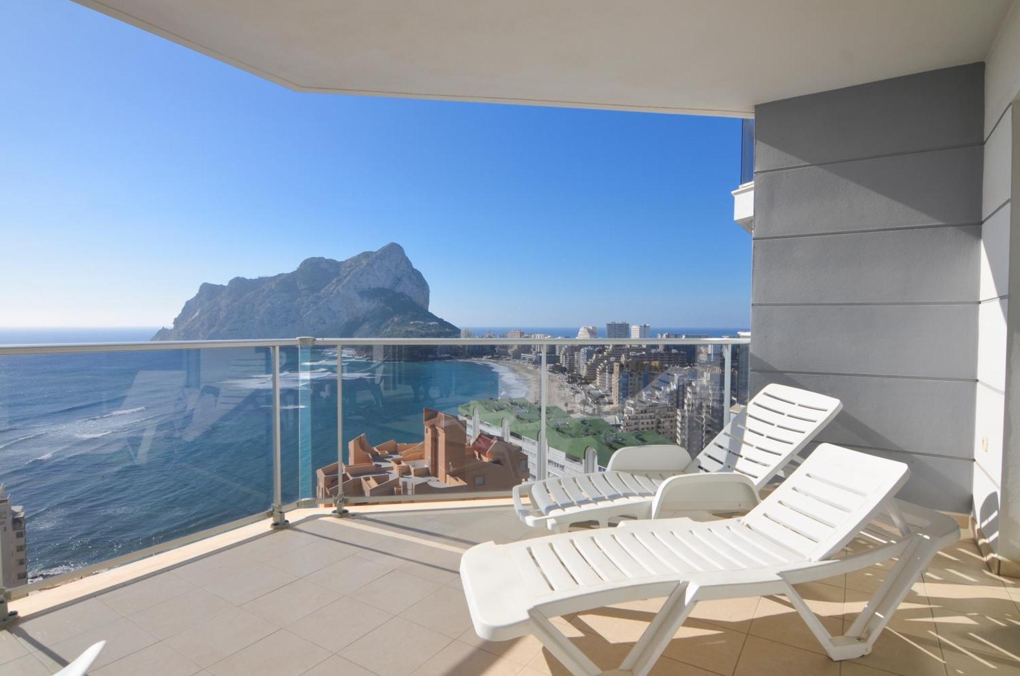 Entremares - Grupo Antonio Perles Calpe